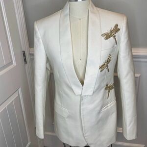 Elegant Cream Blazer with Gold Embroidery